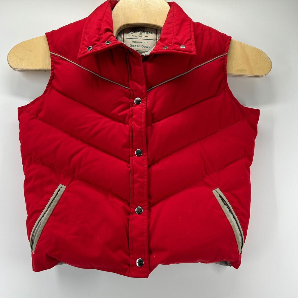 L.L. Bean Puffer Vest Womens Large Red Goose Down Vintage Chevron Quilted Snaps